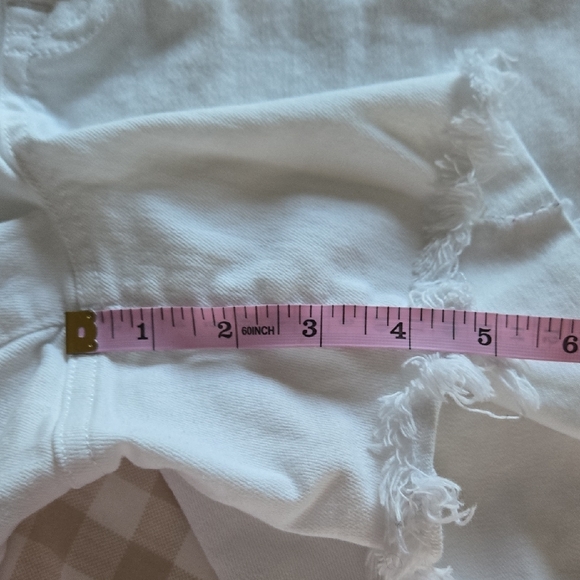 GAP White Frayed Hem Denim  Shorts-32 - Picture 8 of 9